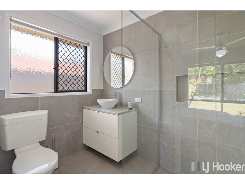 7 Creekside Circuit West, Victoria Point QLD 4165