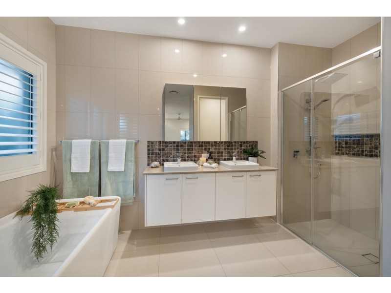 40 Majestic Circuit, Thornlands QLD 4164