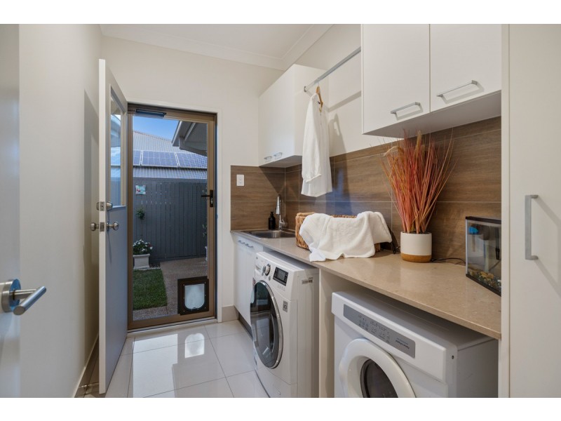 40 Majestic Circuit, Thornlands QLD 4164