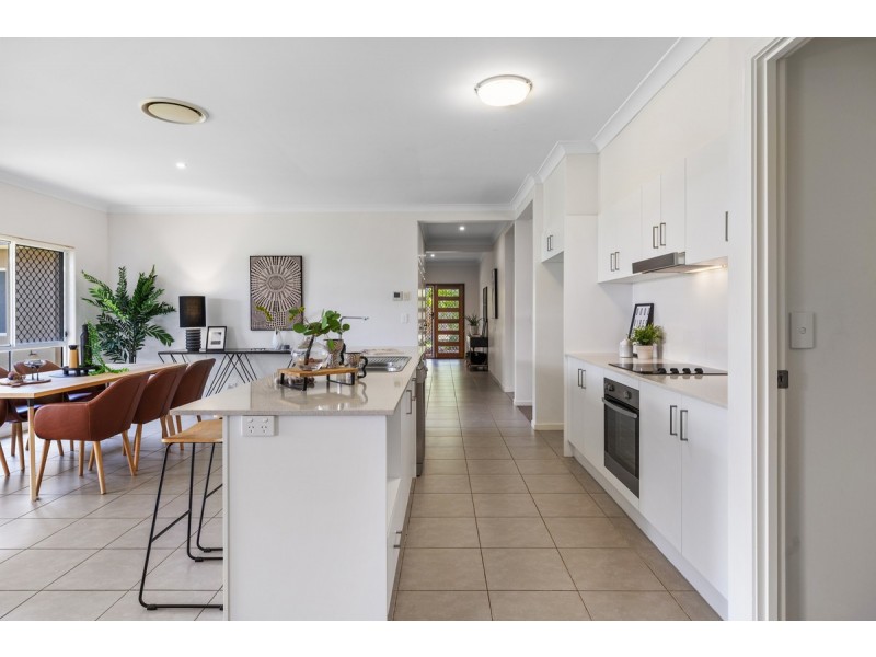 10 Lacebark Close, Mount Cotton QLD 4165