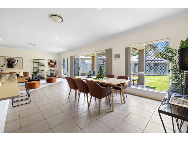 10 Lacebark Close, Mount Cotton QLD 4165