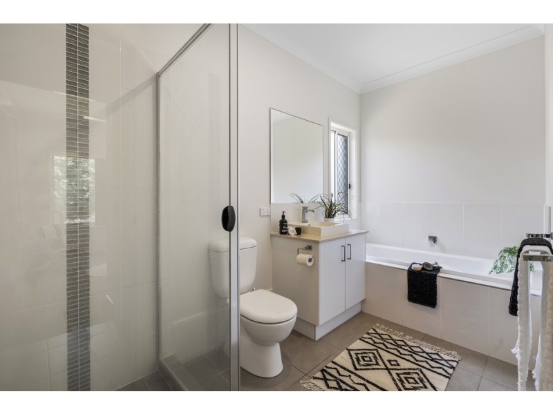 10 Lacebark Close, Mount Cotton QLD 4165