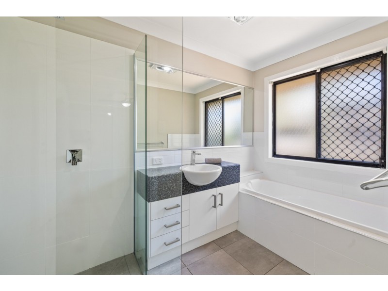 2 River Gum Close, Thornlands QLD 4164