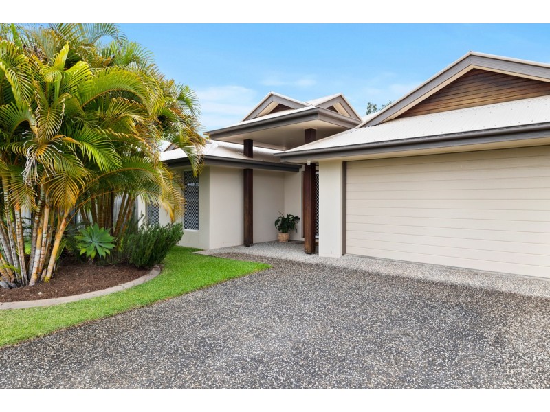 6 Mervyn Crescent, Redland Bay QLD 4165