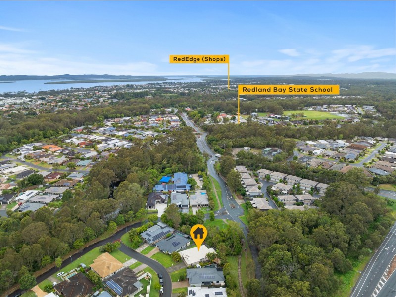 6 Mervyn Crescent, Redland Bay QLD 4165