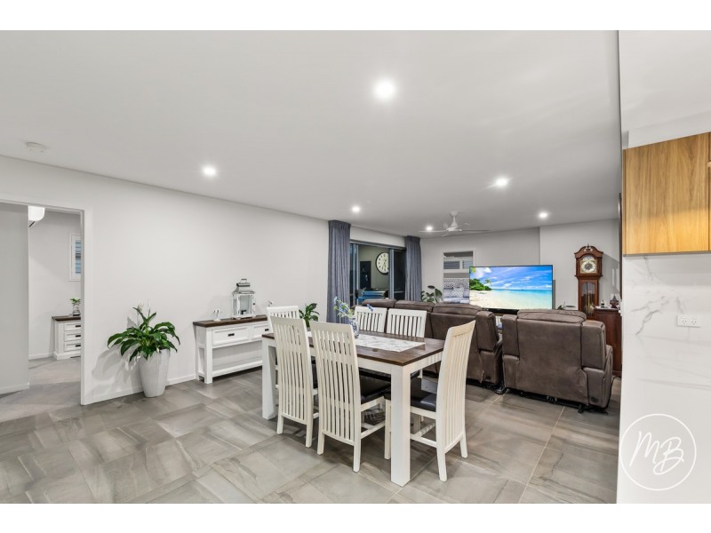 305/152-154 Middle Street, Cleveland QLD 4163