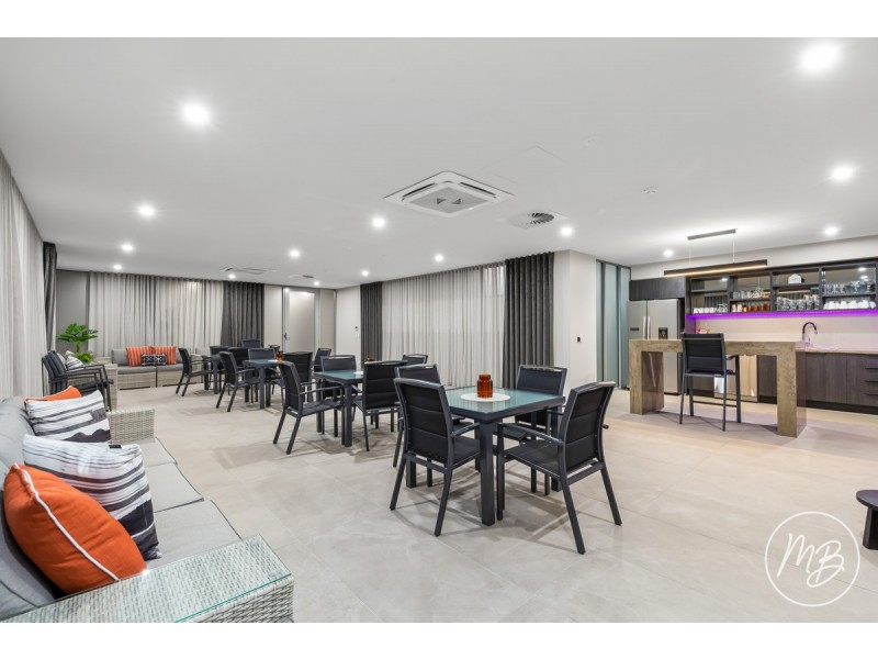 305/152-154 Middle Street, Cleveland QLD 4163