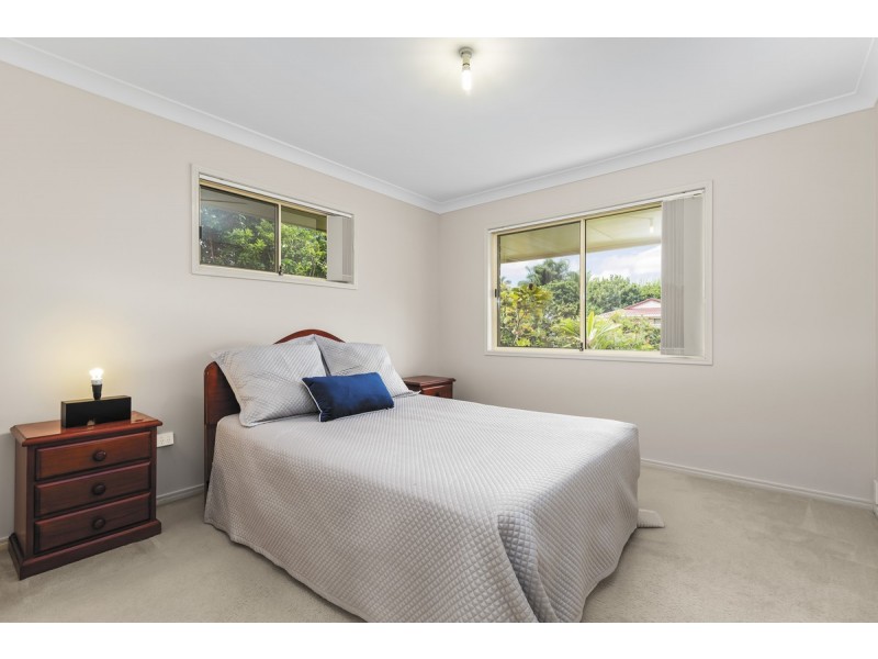 7 Poinciana Avenue, Victoria Point QLD 4165