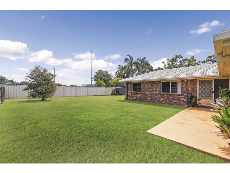 7 Poinciana Avenue, Victoria Point QLD 4165