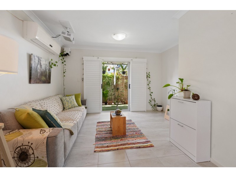 5/19-20 Ostend Court, Cleveland QLD 4163