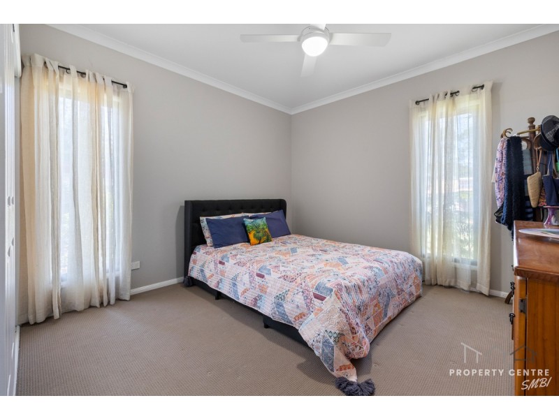 15 Banksia Street, Russell Island QLD 4184