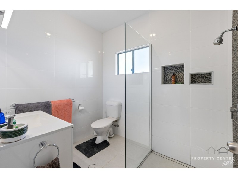 15 Banksia Street, Russell Island QLD 4184