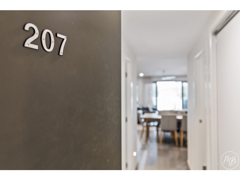 207/152 Middle Street, Cleveland QLD 4163