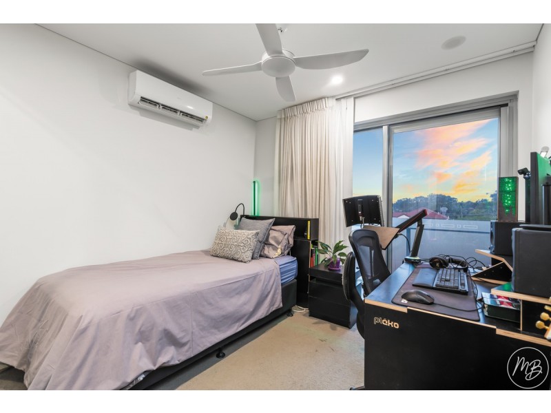 207/152 Middle Street, Cleveland QLD 4163