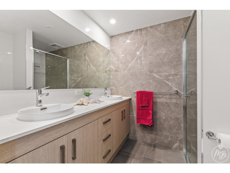 207/152 Middle Street, Cleveland QLD 4163