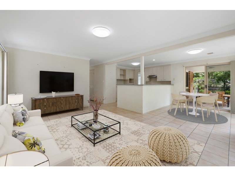 10 Tulipwood Drive, Birkdale QLD 4159