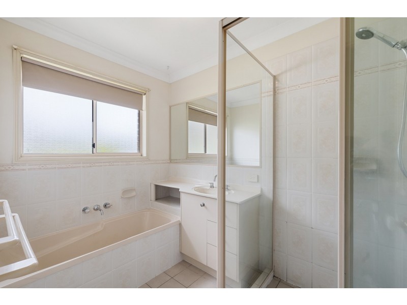 10 Tulipwood Drive, Birkdale QLD 4159