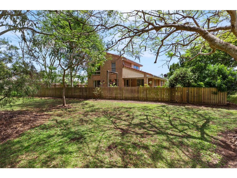 10 Tulipwood Drive, Birkdale QLD 4159