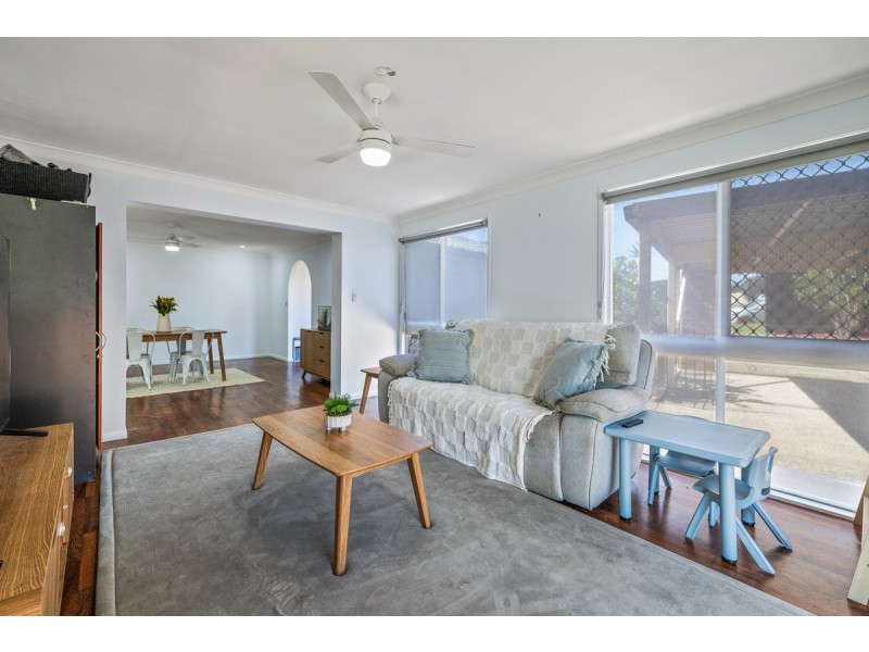 14 Barton Street, Capalaba QLD 4157