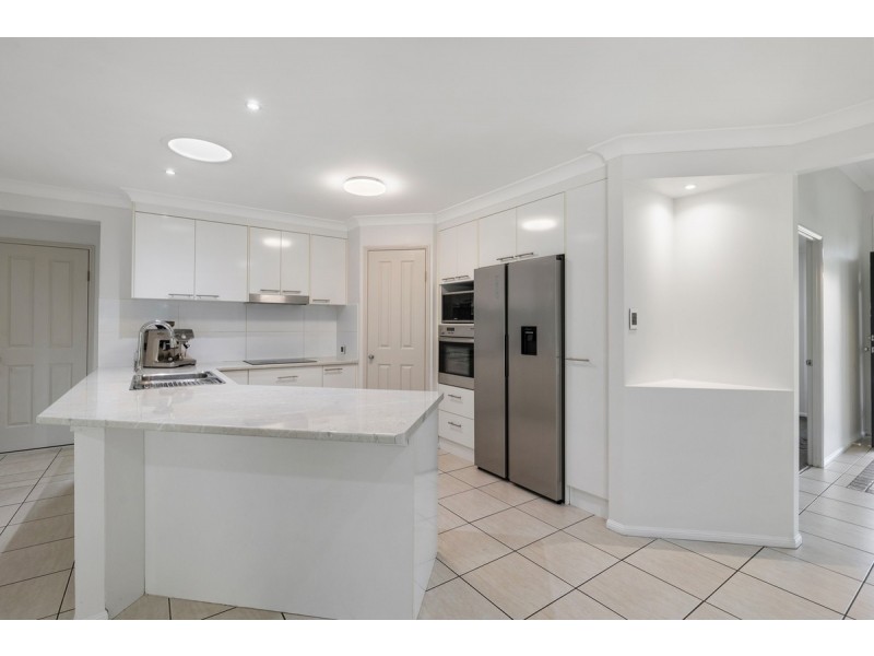 7 Paulina Street, Wellington Point QLD 4160