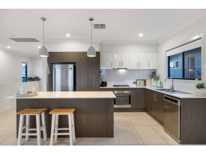 14A Claremont Street, Birkdale QLD 4159