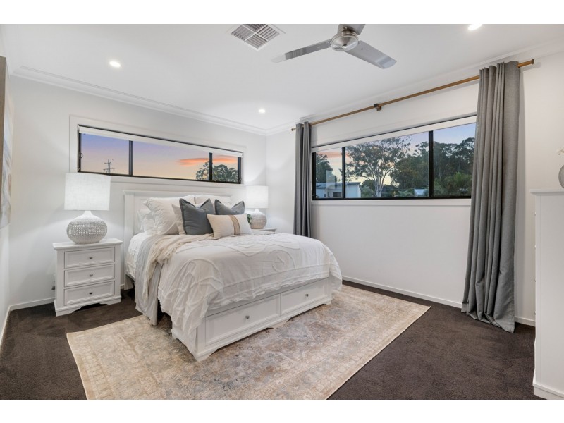 14A Claremont Street, Birkdale QLD 4159