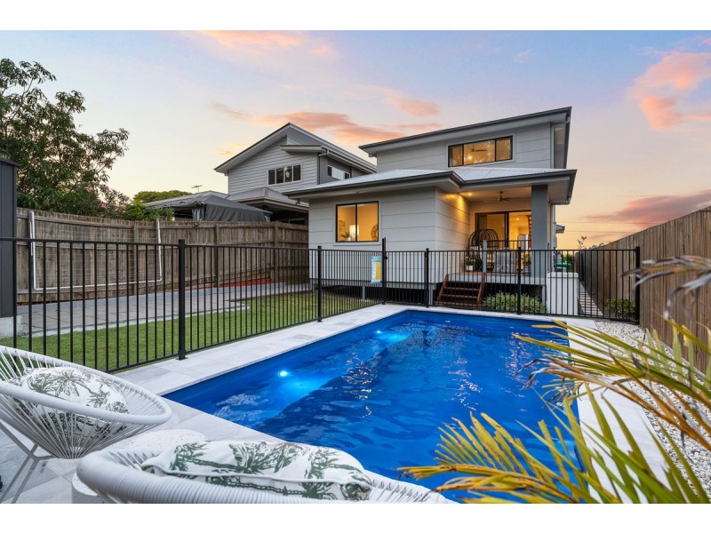 14A Claremont Street, Birkdale QLD 4159