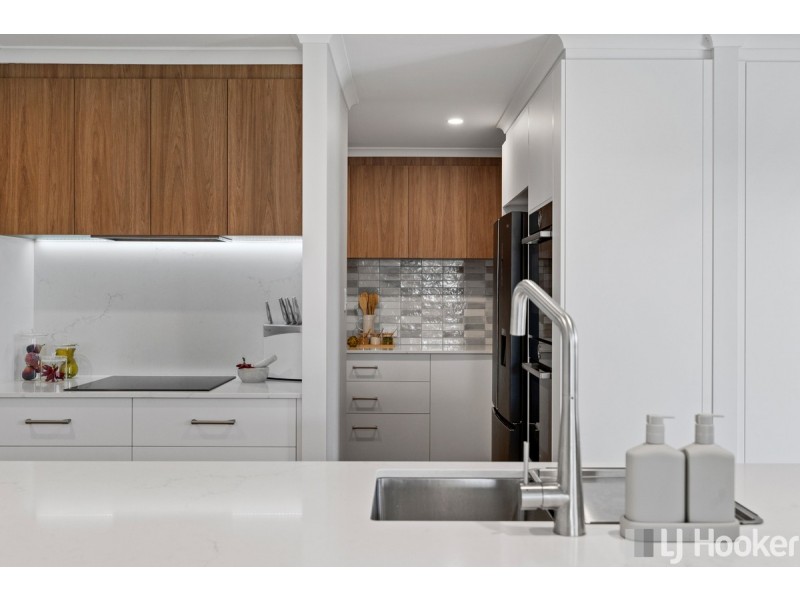 41 Gretchen Circuit, Thornlands QLD 4164