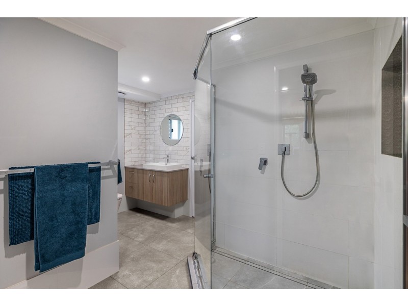 11 Werong Crescent, Cleveland QLD 4163