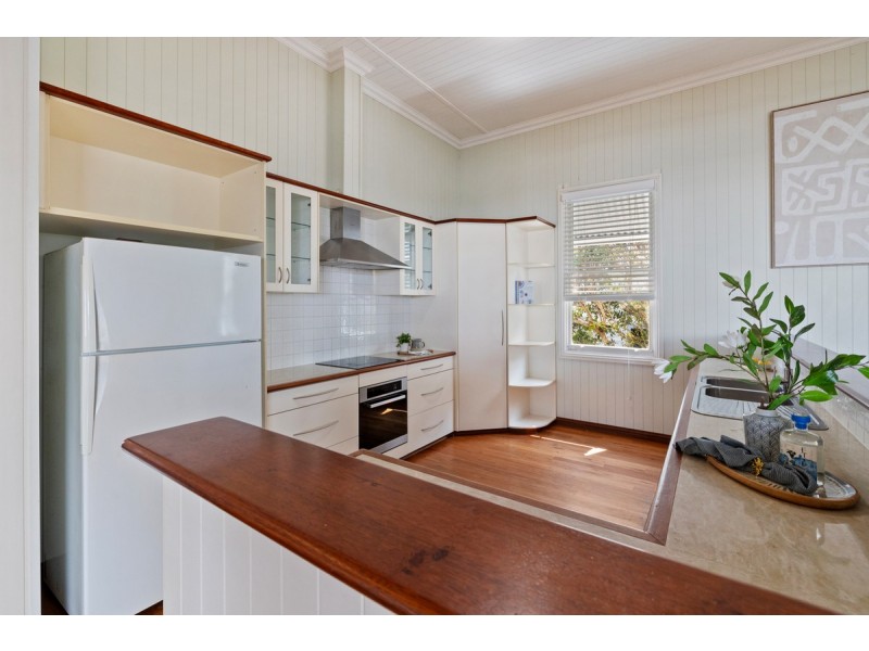 10 Roger Street, Birkdale QLD 4159