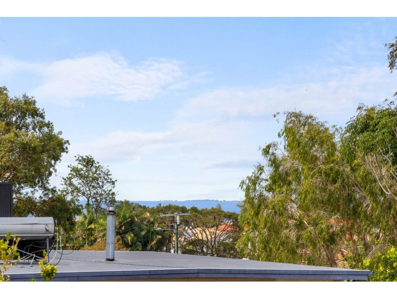 10 Roger Street, Birkdale QLD 4159