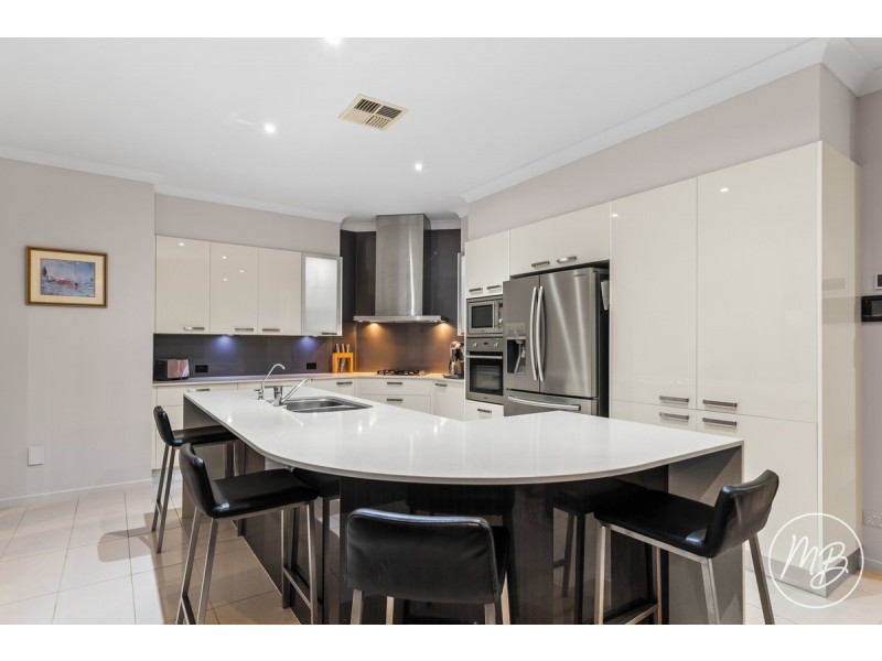 8 Duchess Place, Cleveland QLD 4163