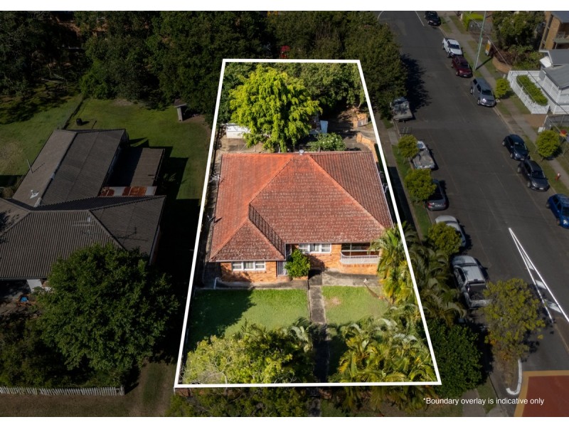 8 Cadell Street, Toowong QLD 4066