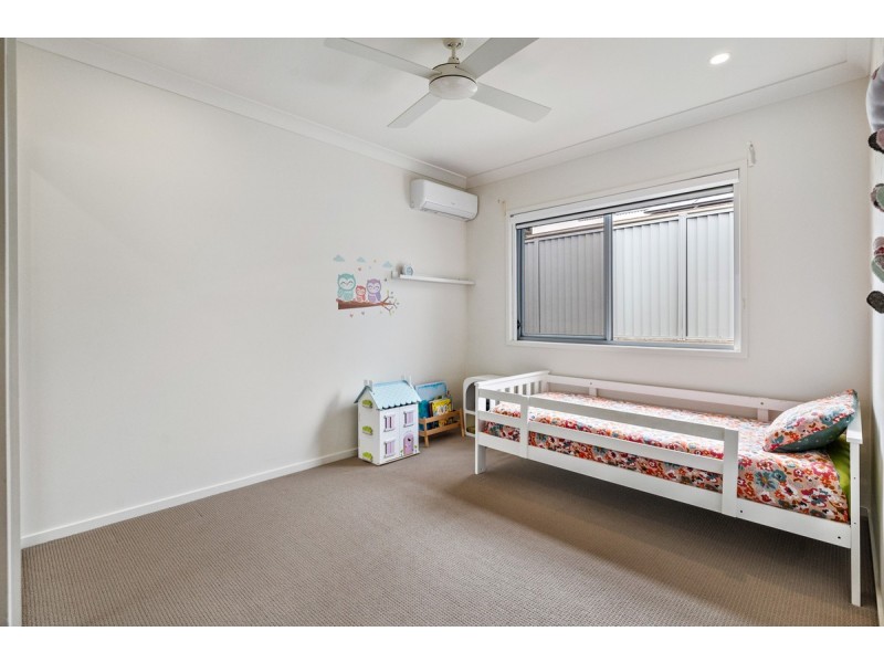 64 Sugargum Avenue, Mount Cotton QLD 4165