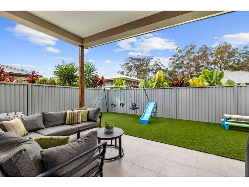 64 Sugargum Avenue, Mount Cotton QLD 4165