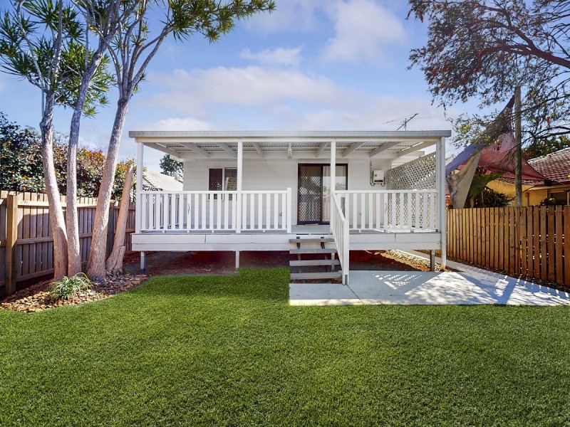 11 Langdon Street, Cleveland QLD 4163