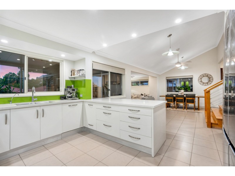74 Dove Tree Crescent, Sinnamon Park QLD 4073