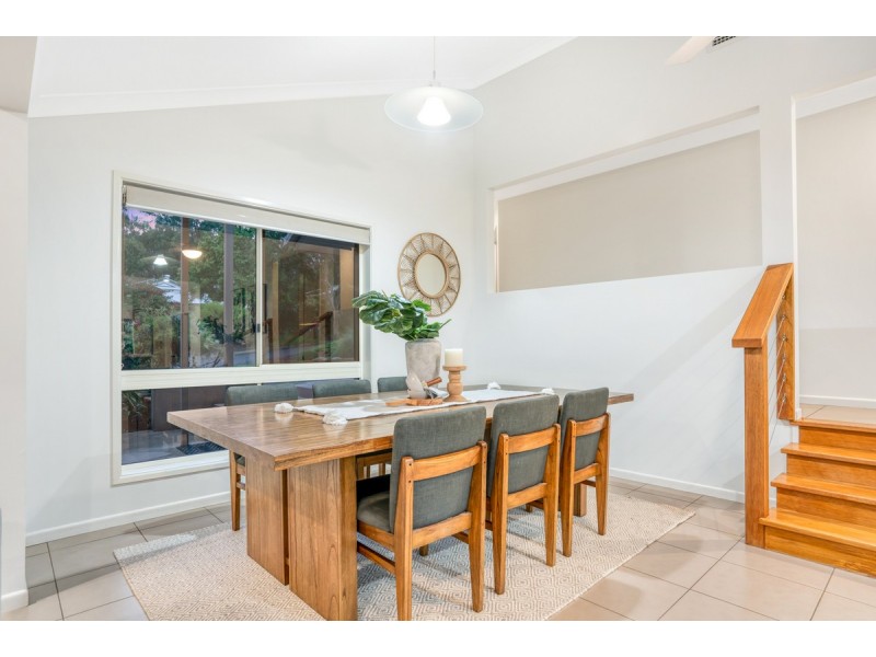 74 Dove Tree Crescent, Sinnamon Park QLD 4073