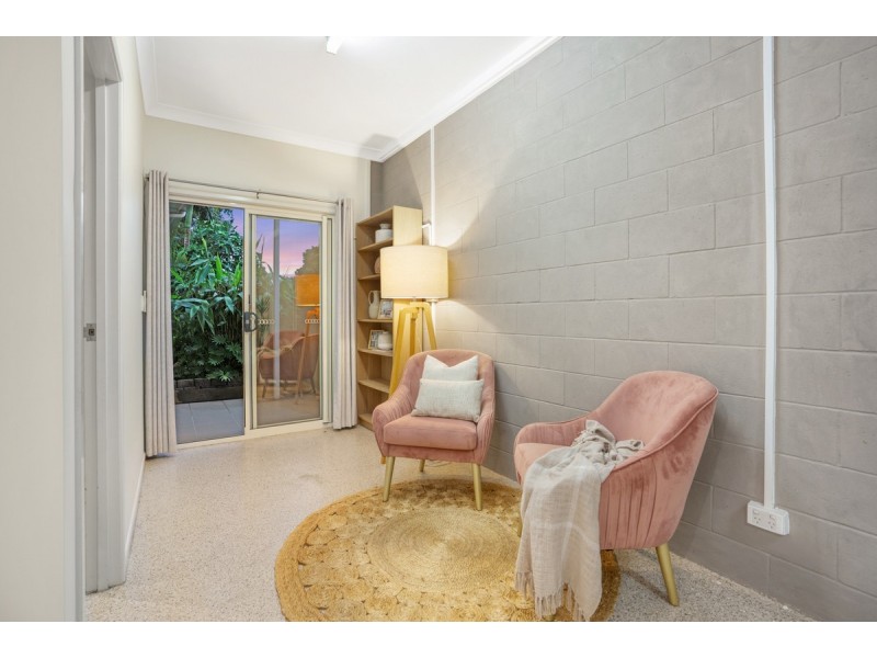 74 Dove Tree Crescent, Sinnamon Park QLD 4073