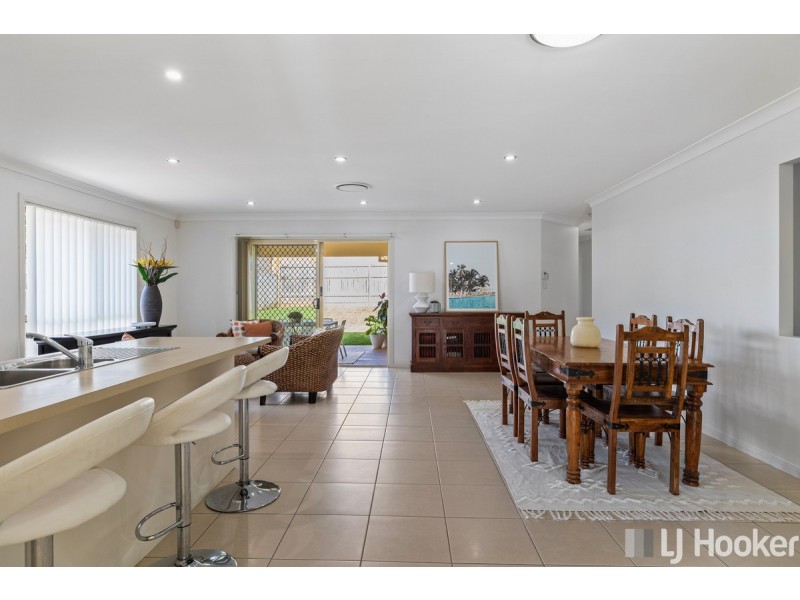 4 Shearwater Street, Cleveland QLD 4163