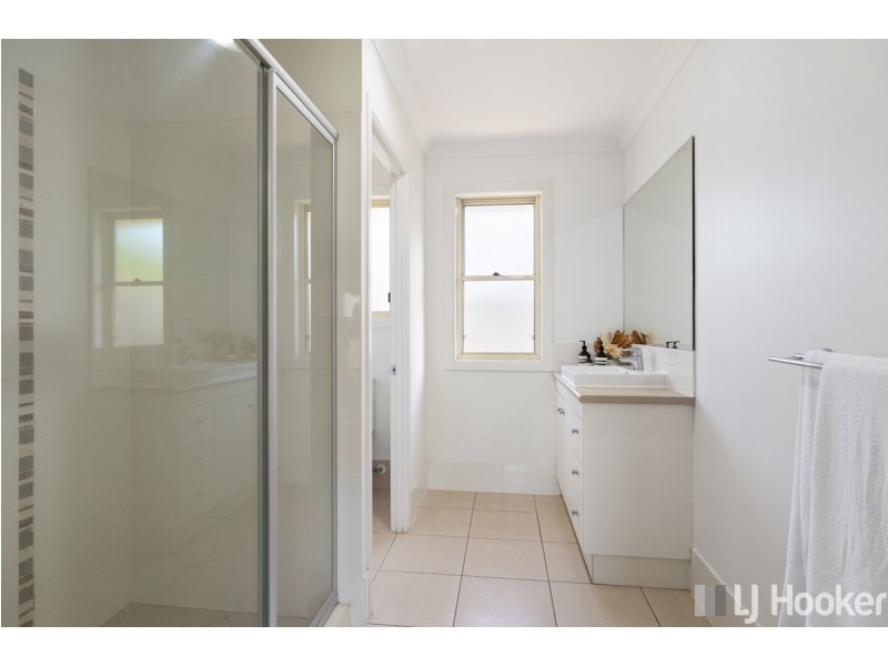 4 Shearwater Street, Cleveland QLD 4163