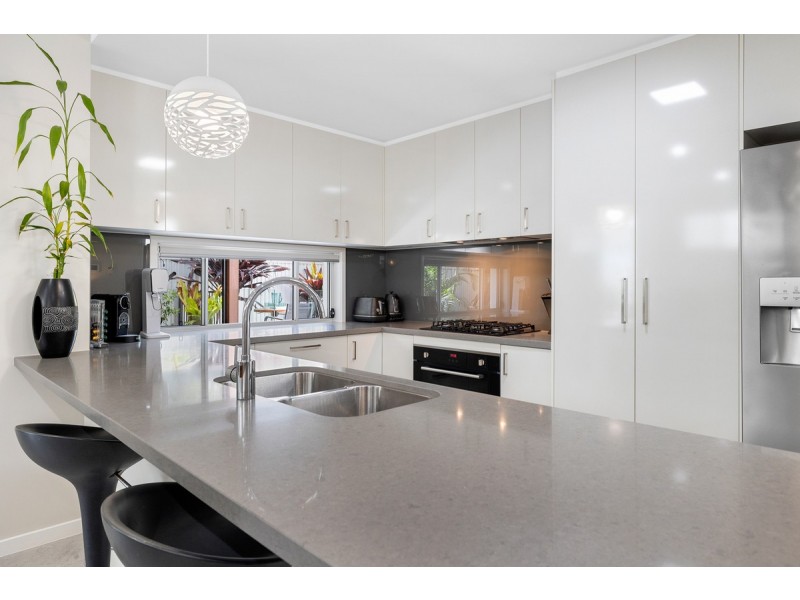 3/100-106 Sturgeon Street, Ormiston QLD 4160