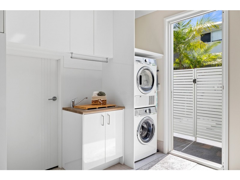 3/100-106 Sturgeon Street, Ormiston QLD 4160