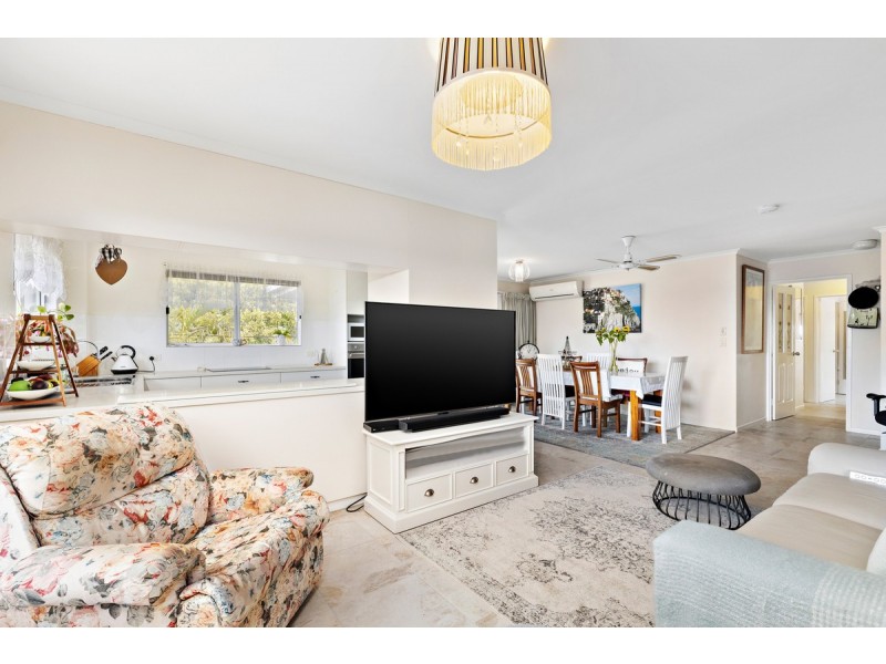 8/12 Queen Street, Cleveland QLD 4163