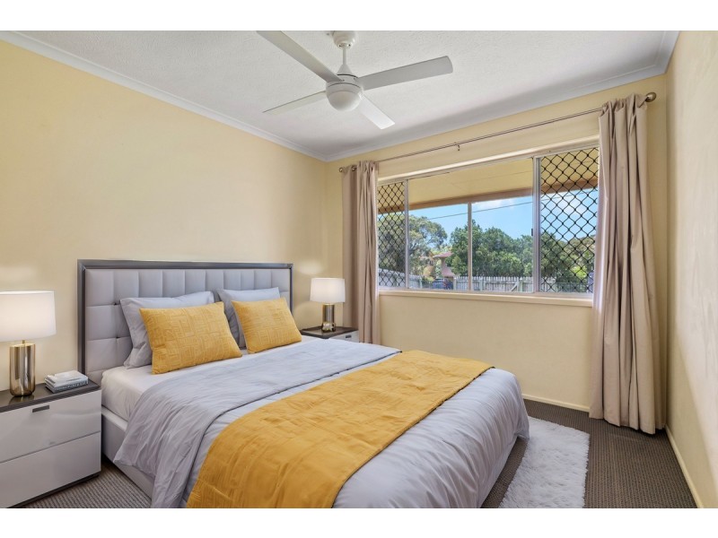 25 Fullerton Street, Birkdale QLD 4159