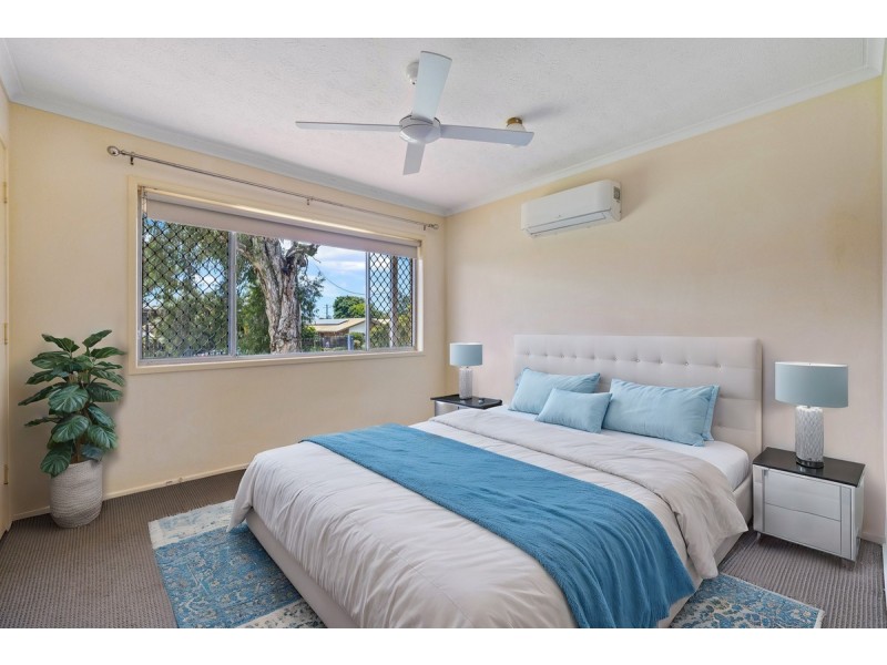 25 Fullerton Street, Birkdale QLD 4159