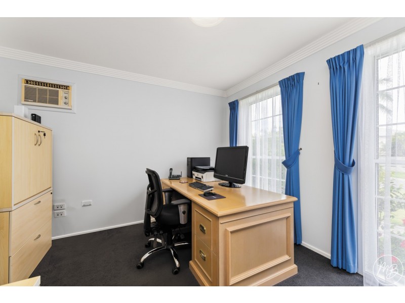 1 Aegean Court, Ormiston QLD 4160