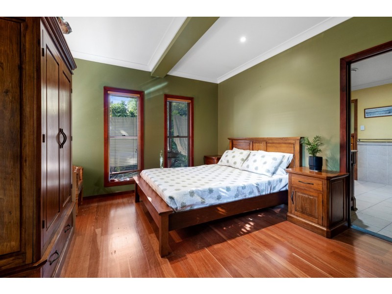 448 Old Cleveland Road, Birkdale QLD 4159