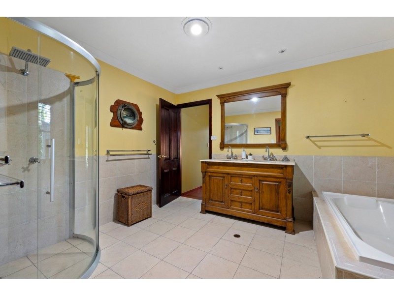 448 Old Cleveland Road, Birkdale QLD 4159