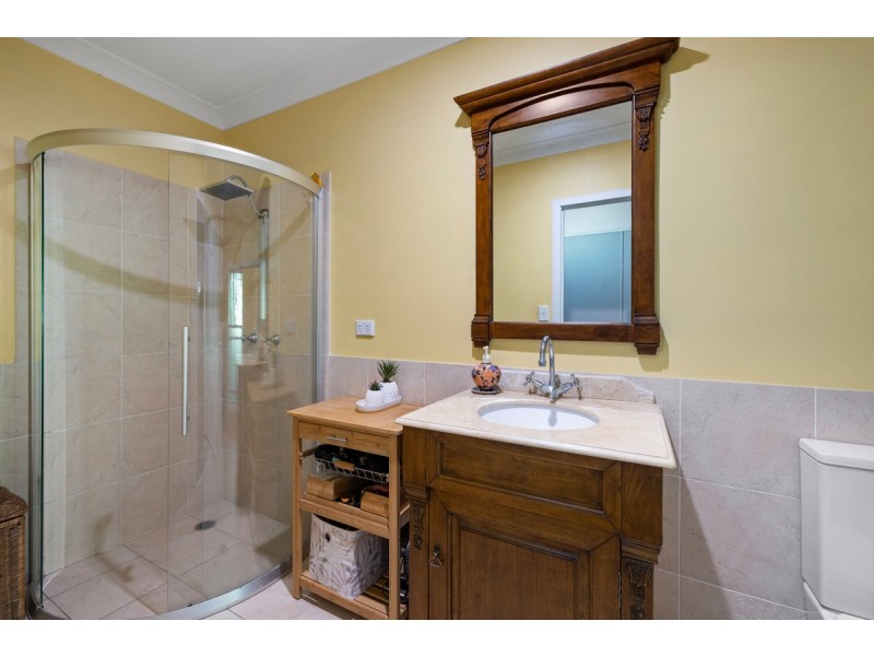 448 Old Cleveland Road, Birkdale QLD 4159